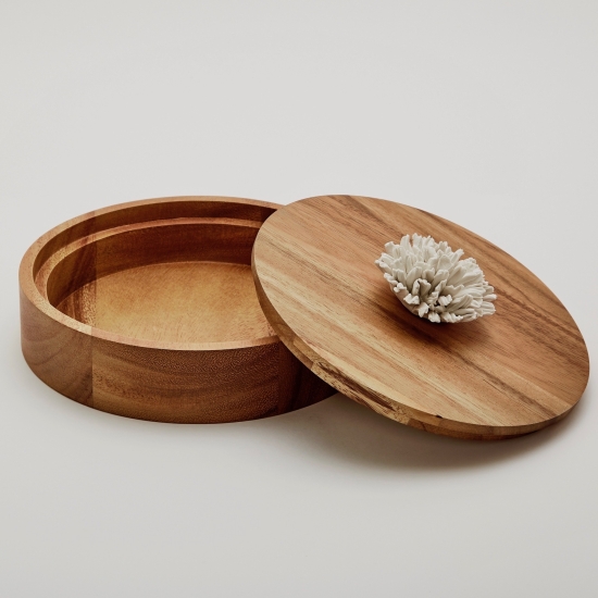 THUAN XL | Decorative acacia wood box decorated with a ceramic flower