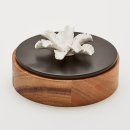 Boîte à bijoux en bois et porcelaine | Coffret rond  avec couvercle en bois laqué  - Palmi