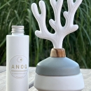 CORAL GRIS & BLANC | Porcelain and acacia wood fragrance diffuser vase