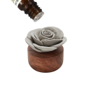 GARDÉNIA DU LAOS GRISE | Porcelain and acacia wood fragrance diffuser for indoor use