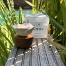ROSE DU BENGALE BLANCHE | Diffuseur de parfum  en céramique et bois d'acacia pour intérieur