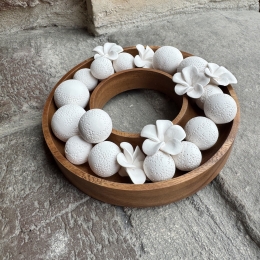 Diffuseur MOYO | Plateau garni à parfumer ,en bois d’acacia et céramique